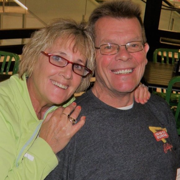 Meet your Posher, Sue - Picture 1 of 2